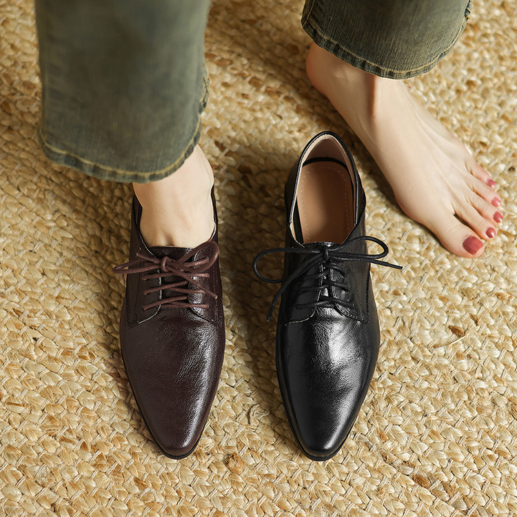 Women's Leather Loafers Retro Low Heel Lace-Up Round Toe