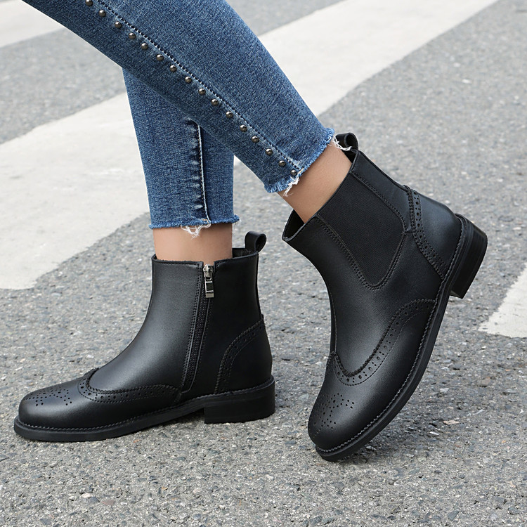 Korean Style PU Ankle Boots with Chunky Mid Heel and Side Zipper